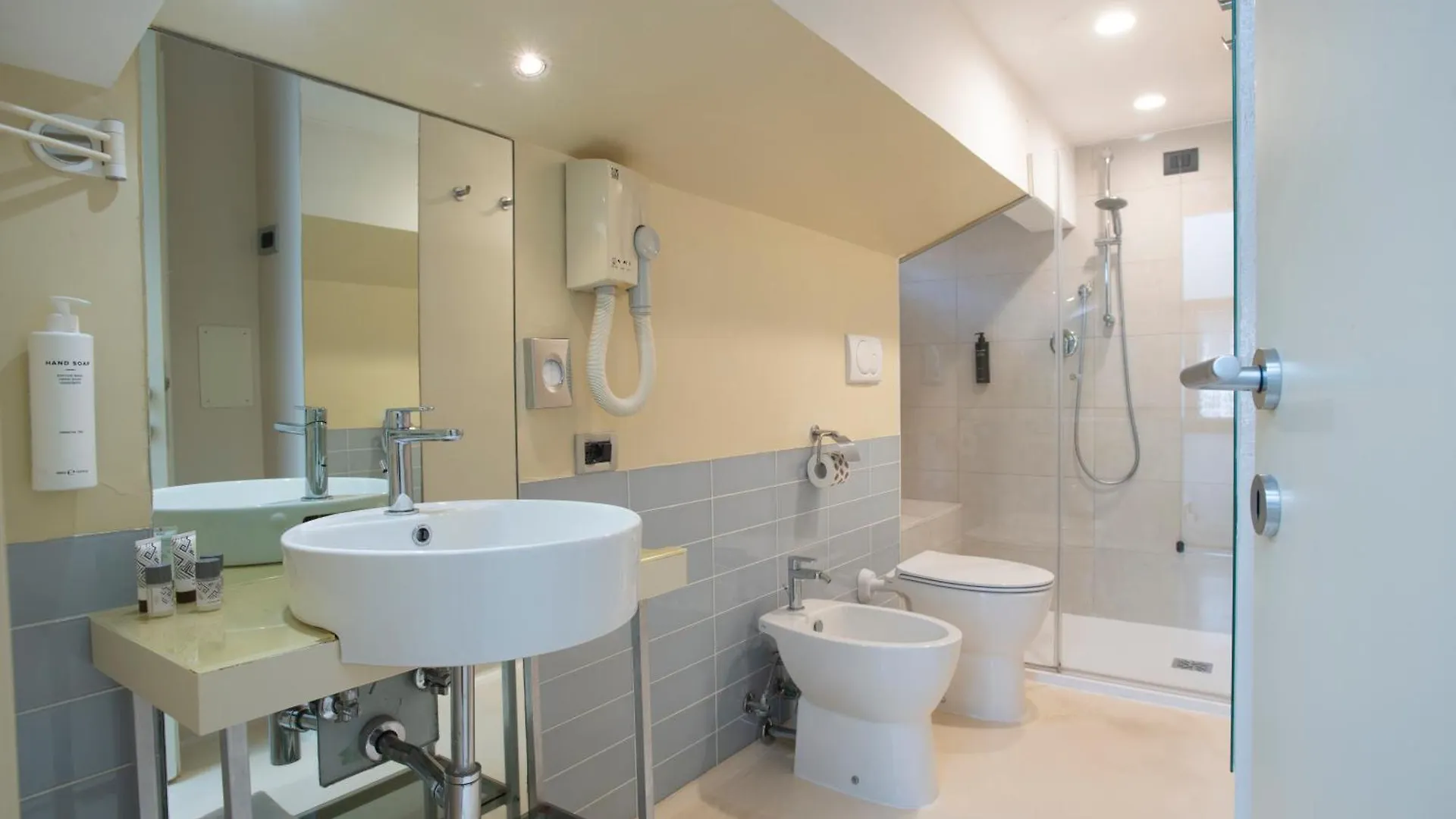 Bed and Breakfast Casa Kirsch Venezia 0*,  Italia